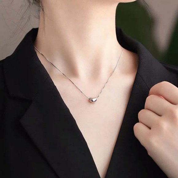 NEW 925 Sterling Silver Simple Bean Necklace - Picture 2 of 8